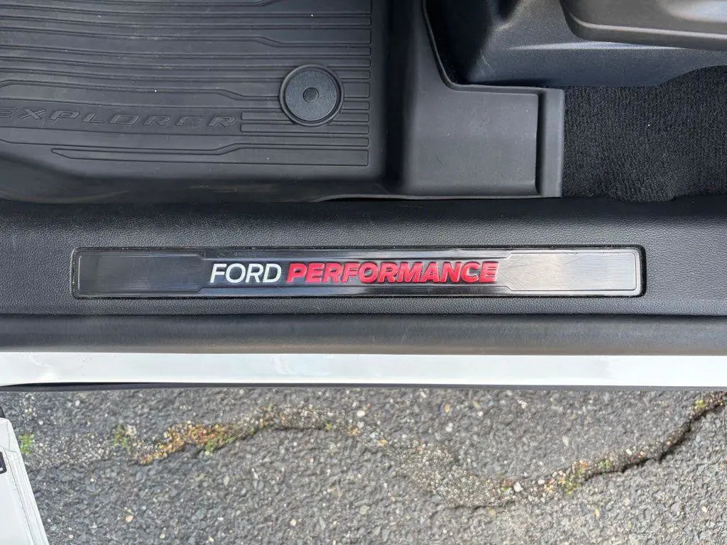 2025 Ford Explorer - $44,995