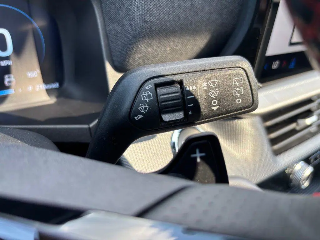 2025 Ford Explorer - $44,995