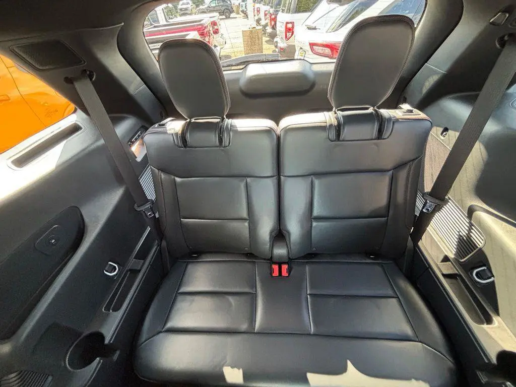 2025 Ford Explorer - $44,995