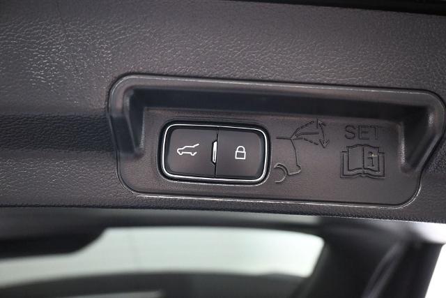 2025 Ford Explorer - $45,888