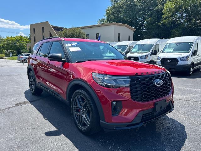 2025 Ford Explorer - $44,595