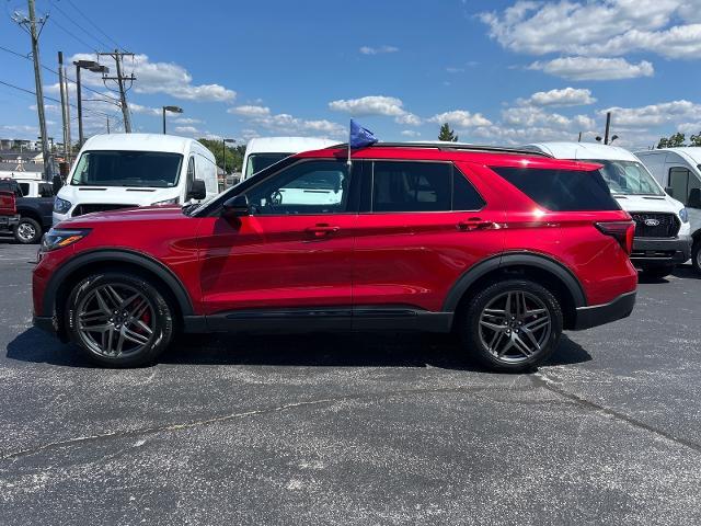 2025 Ford Explorer - $44,595