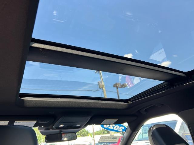 2025 Ford Explorer - $44,595