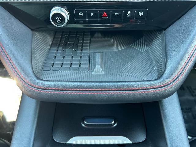 2025 Ford Explorer - $44,595