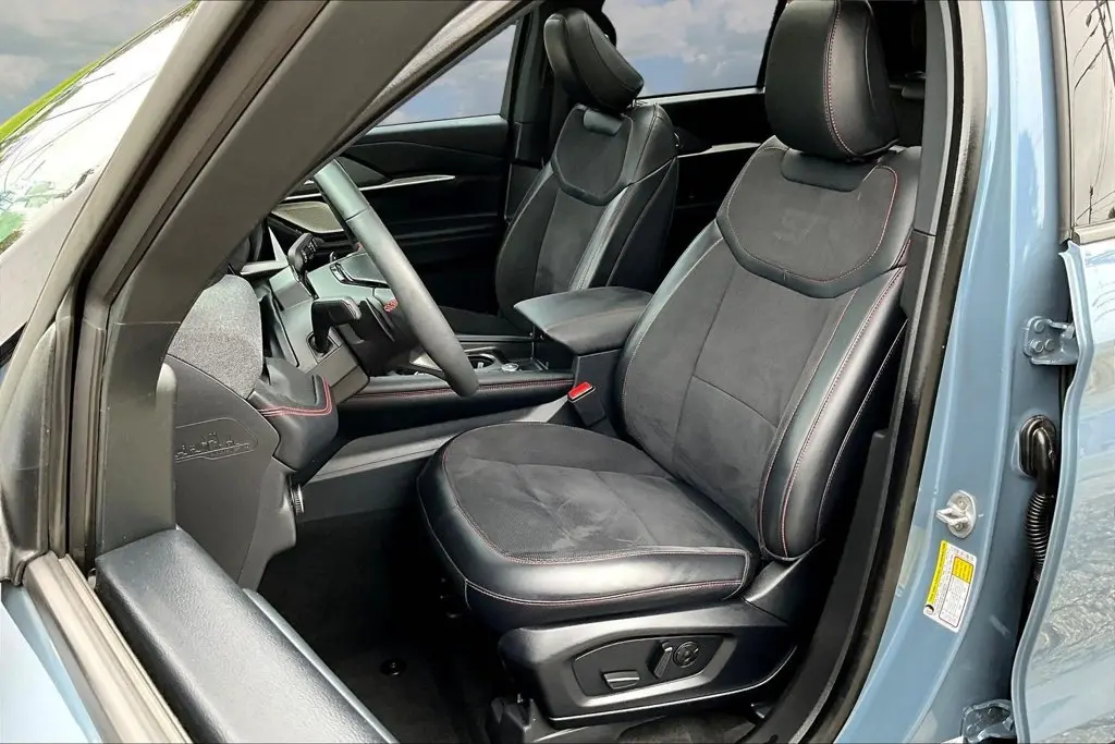 2026 Ford Explorer - $53,850
