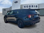 2025 Explorer Thumbnail 3