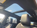 2025 Explorer Thumbnail 10