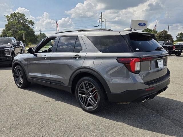 2025 Ford Explorer - $46,094