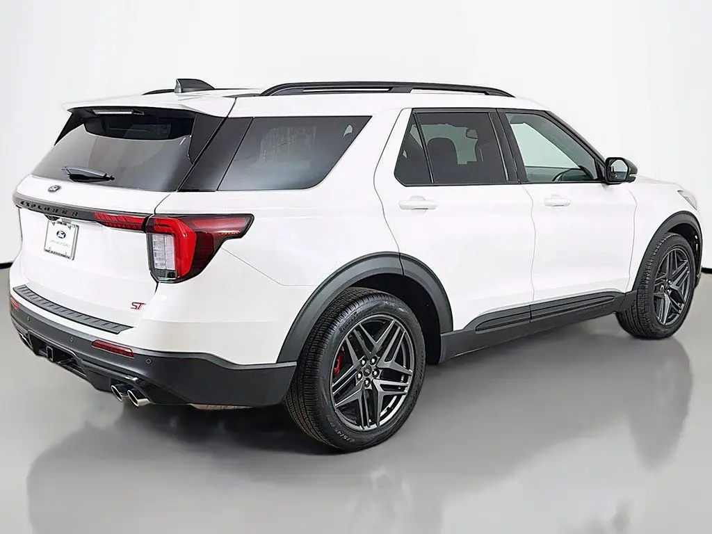2025 Ford Explorer - $43,399