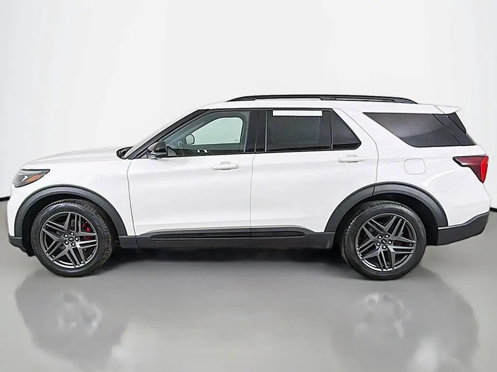 2025 Ford Explorer - $43,399