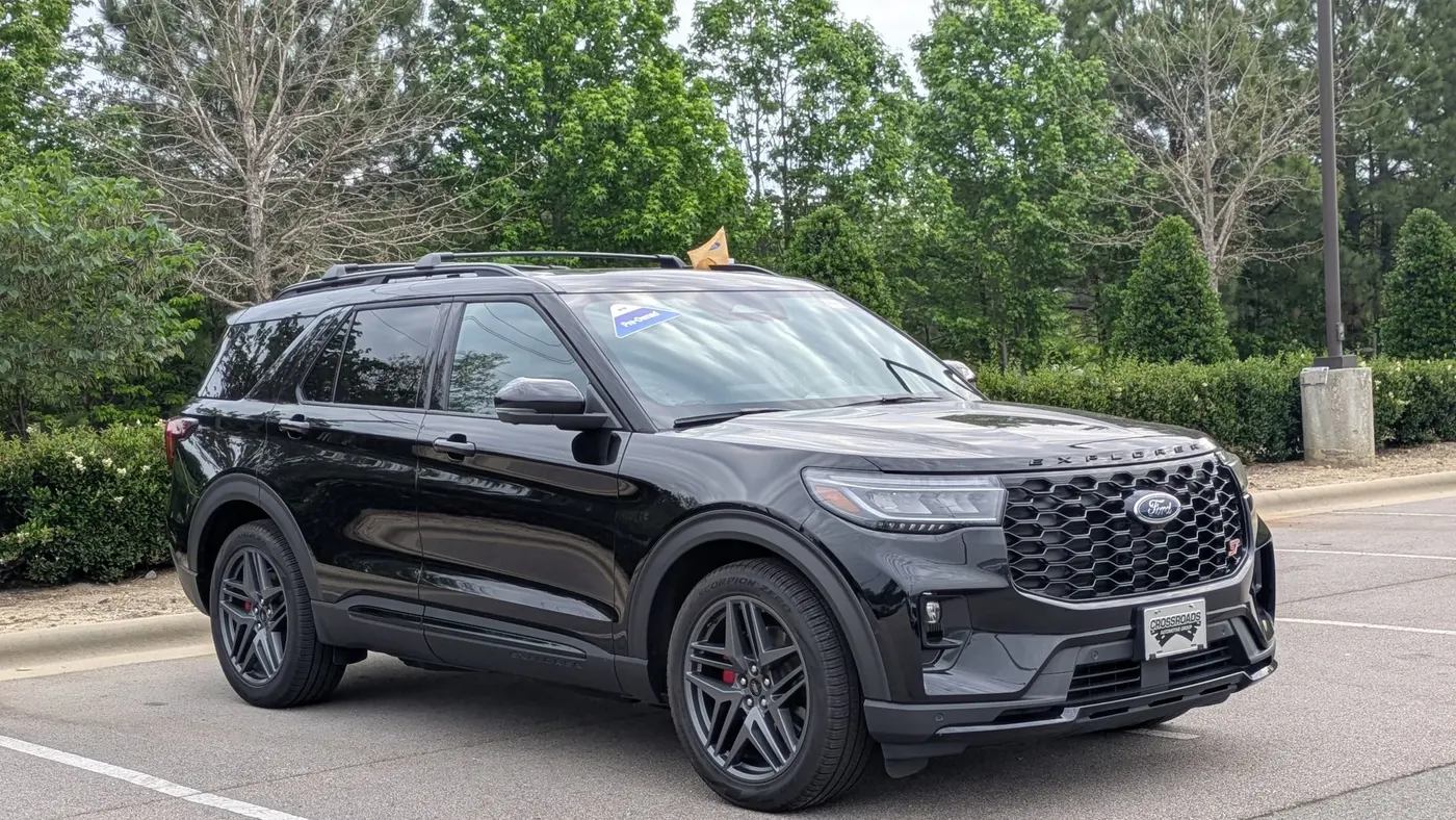 2025 Ford Explorer ST
