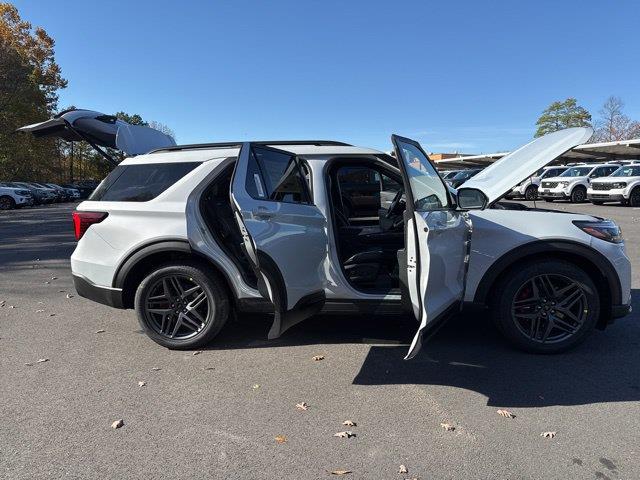 2026 Ford Explorer - $53,180