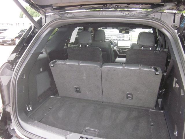 2025 Ford Explorer - $45,978