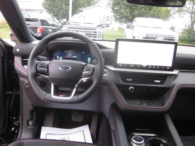 2025 Ford Explorer - $45,978