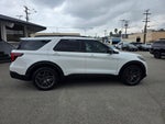 2025 Explorer Thumbnail 3