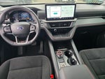 2025 Explorer Thumbnail 12