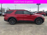 2025 Explorer Thumbnail 8