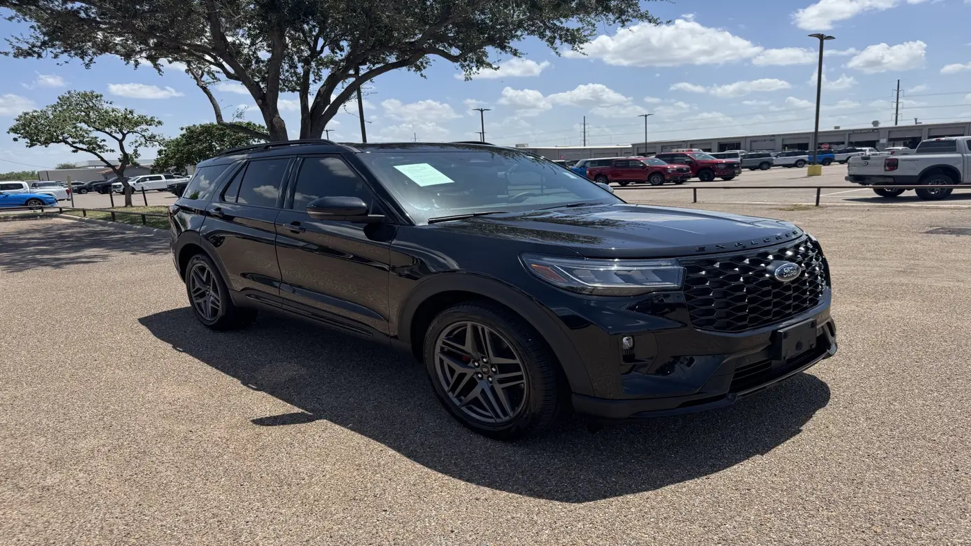 2025 Ford Explorer ST