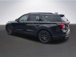 2025 Explorer Thumbnail 5