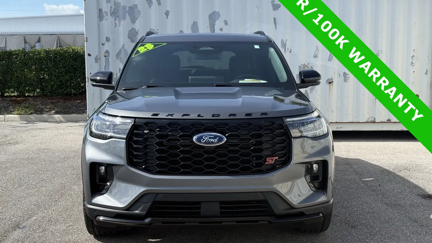 2025 Ford Explorer ST