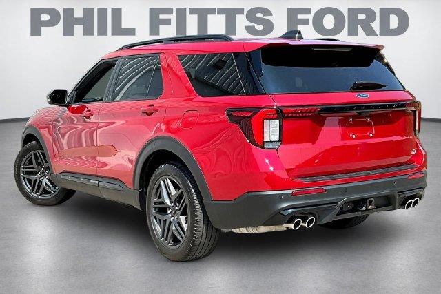 2025 Ford Explorer - $48,332