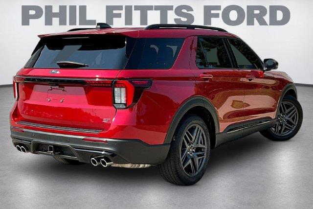 2025 Ford Explorer - $48,332