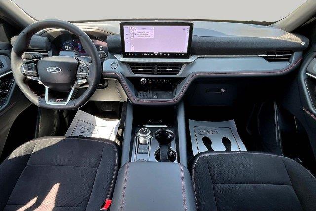 2025 Ford Explorer - $48,332
