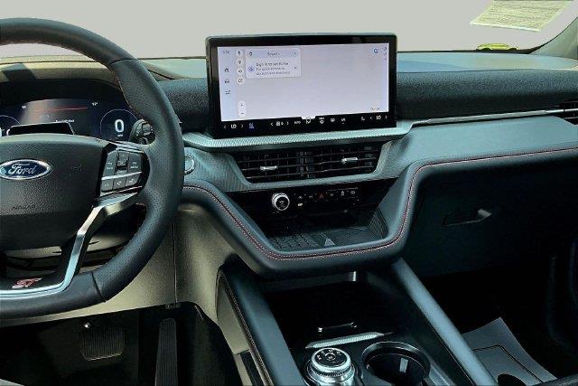 2025 Ford Explorer - $48,332