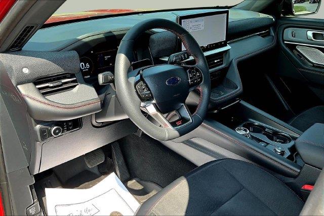 2025 Ford Explorer - $48,332