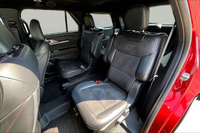 2025 Ford Explorer - $48,332