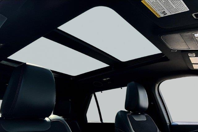 2025 Ford Explorer - $48,332