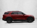 2025 Explorer Thumbnail 4