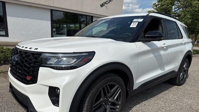2025 Ford Explorer ST
