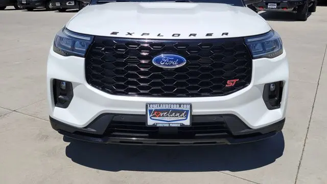 2025 Ford Explorer ST