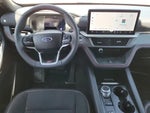 2025 Explorer Thumbnail 10