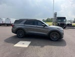 2025 Explorer Thumbnail 4