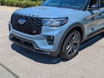 2025 Explorer Thumbnail 10
