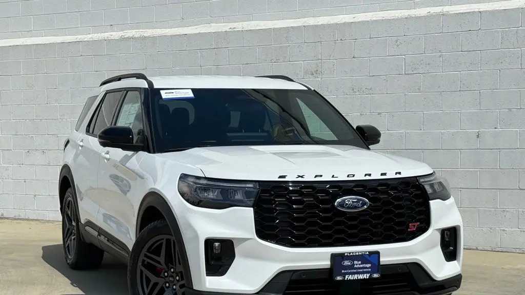 2025 Ford Explorer ST