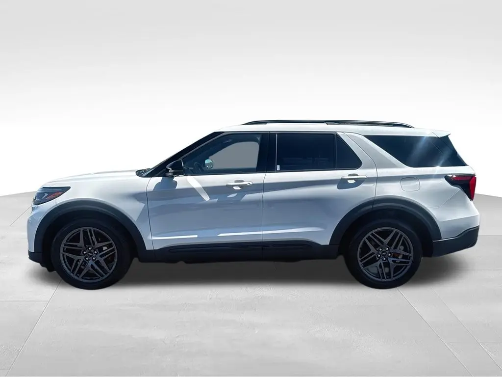 2025 Ford Explorer - $50,398
