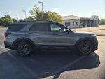 2025 Explorer Thumbnail 3