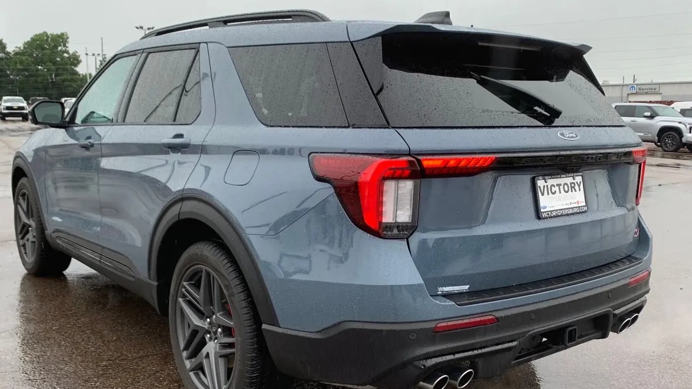 2025 Ford Explorer ST