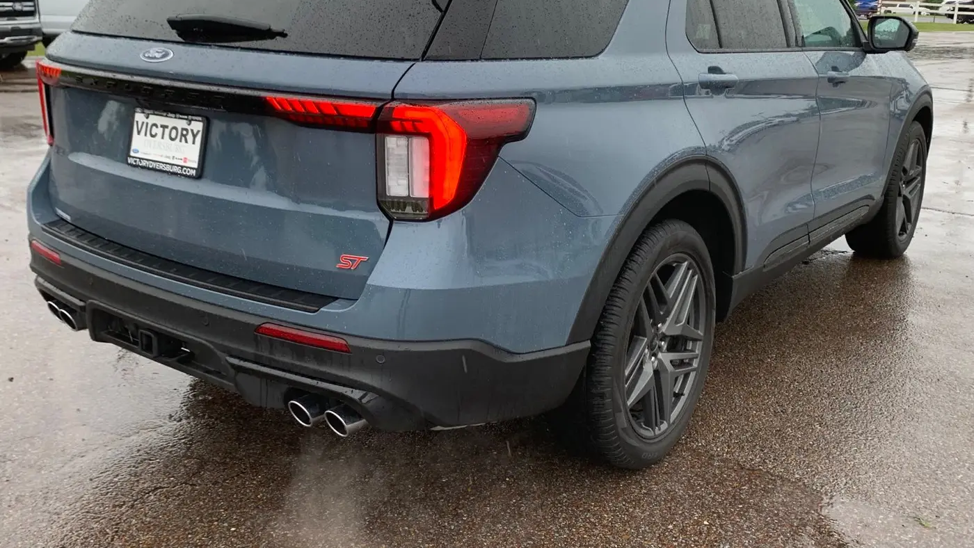 2025 Ford Explorer ST