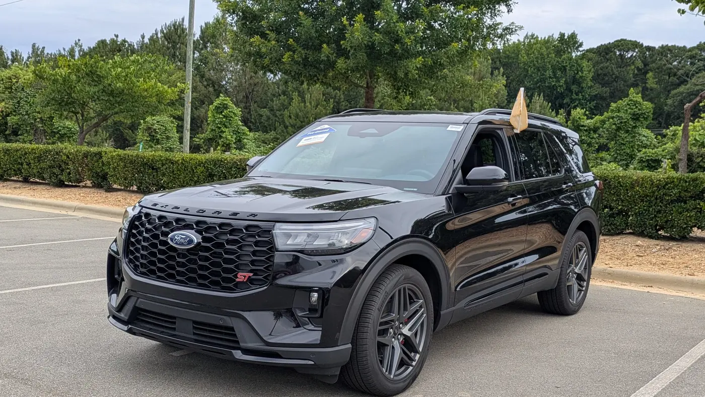 2025 Ford Explorer ST