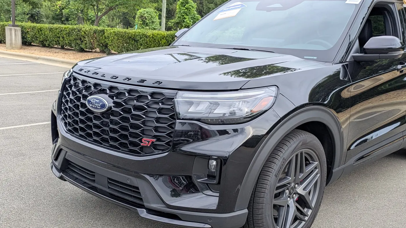 2025 Ford Explorer ST