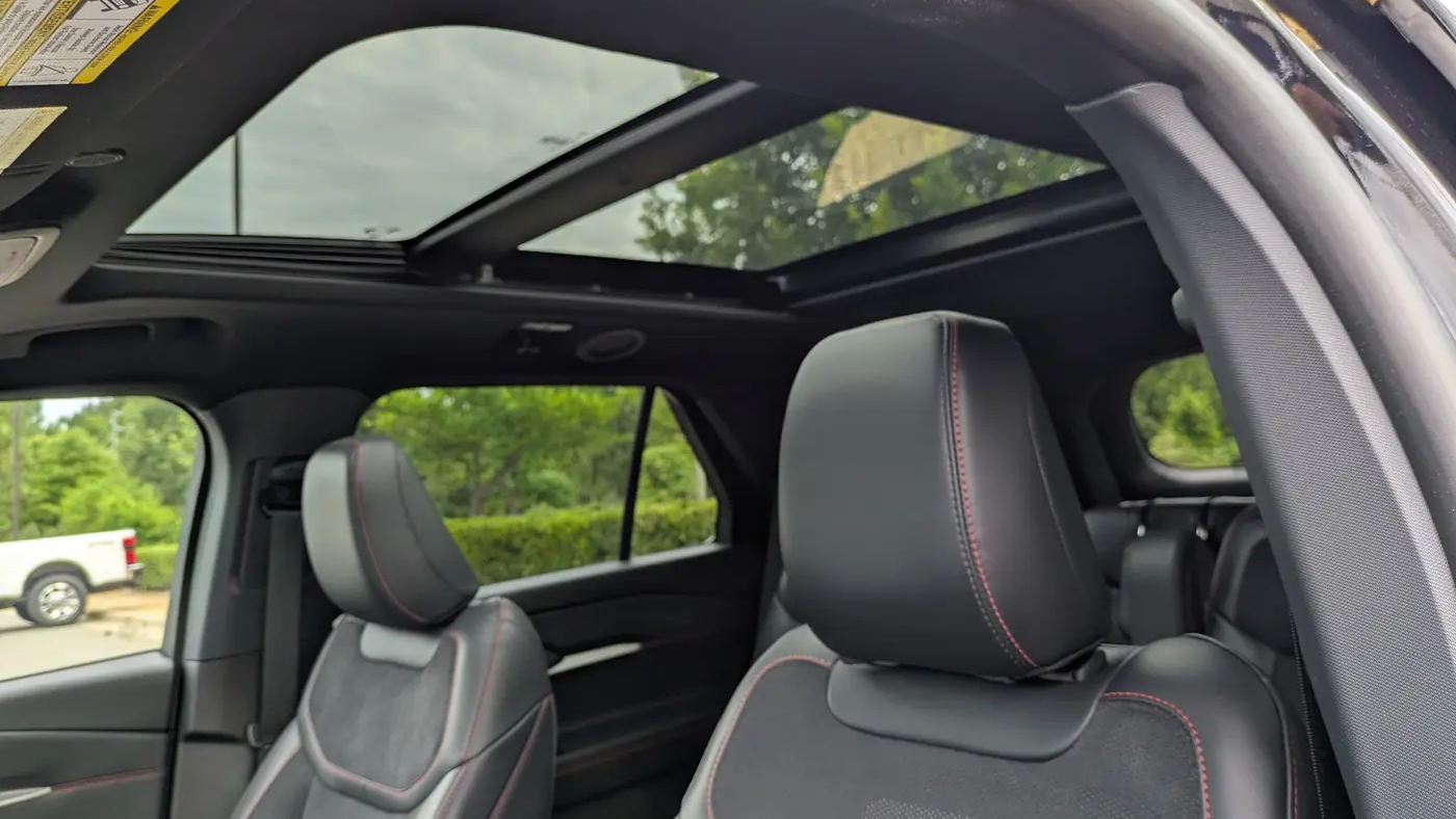 2025 Ford Explorer ST