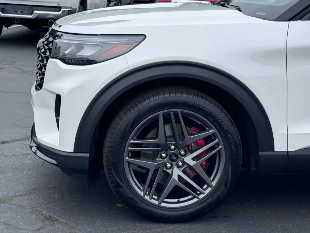 2026 Ford Explorer - $51,858