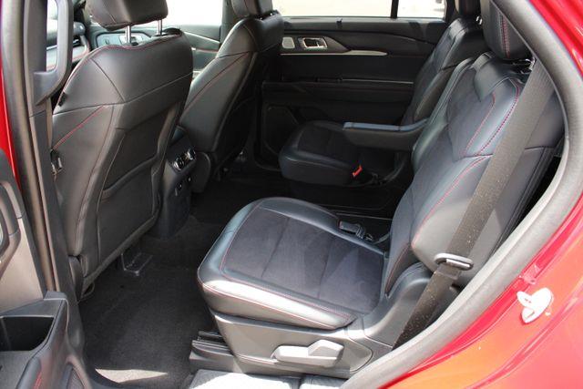 2025 Ford Explorer - $45,686