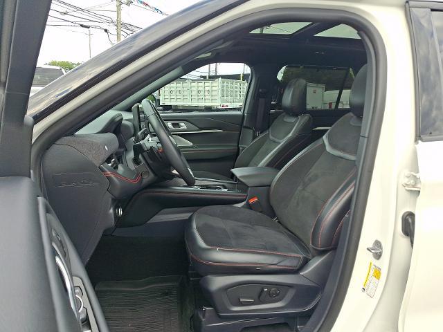 2025 Ford Explorer - $49,943