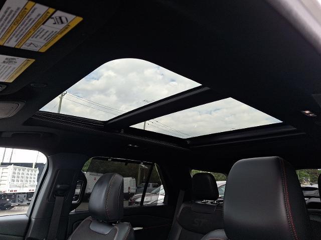 2025 Ford Explorer - $49,943