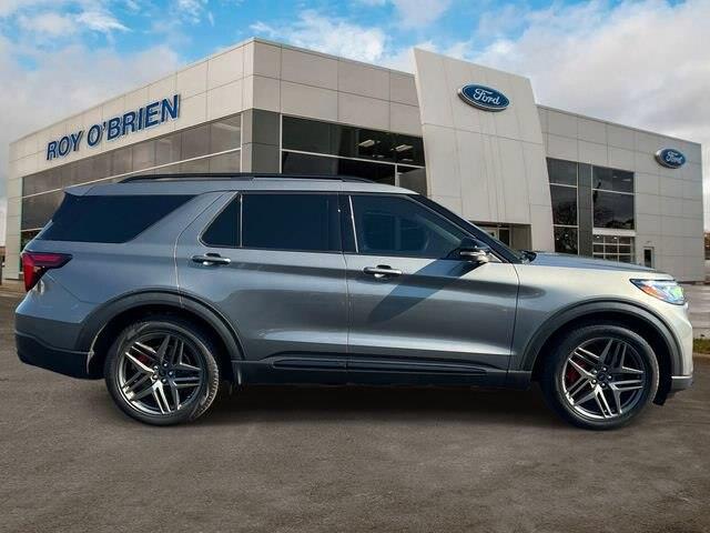 2025 Ford Explorer - $46,500